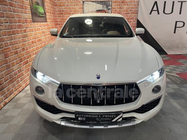 Maserati Levante Q4 GranLusso 257 kW image number 2