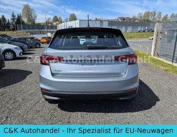 Car image 15