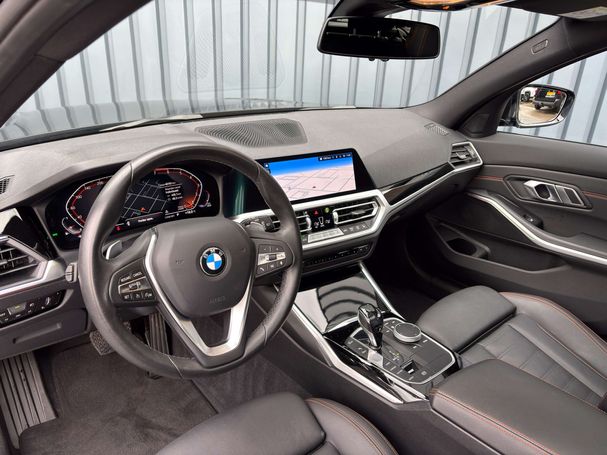 BMW 320i Touring 135 kW image number 5