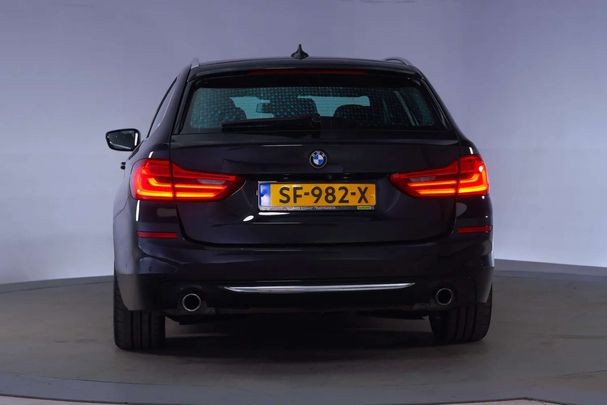 BMW 520i Touring 135 kW image number 33