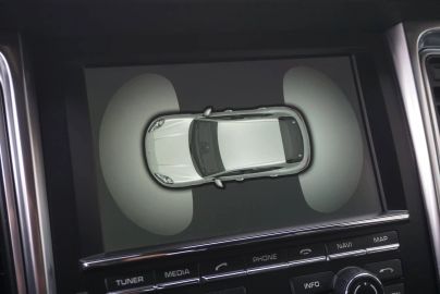Car image 27