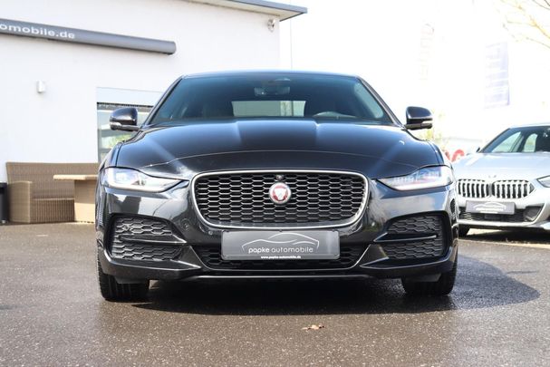 Jaguar XE D200 S 150 kW image number 4