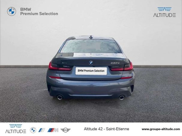 BMW 330 M Sport xDrive 137 kW image number 9