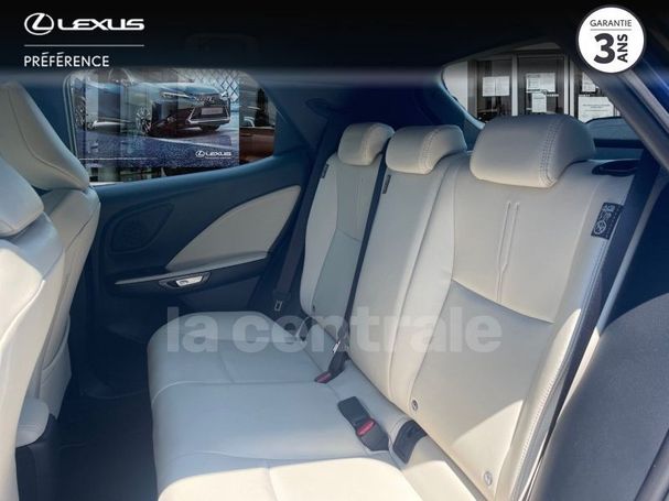 Lexus LBX 1.5 100 kW image number 17