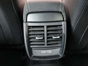 Car image 38