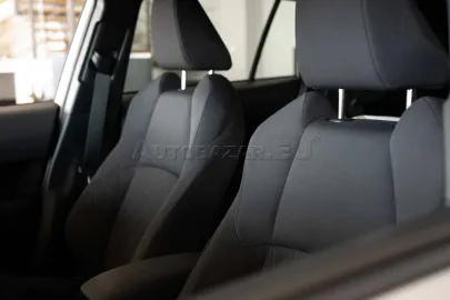 Car image 38