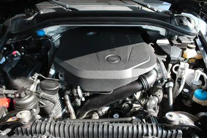 Car image 27