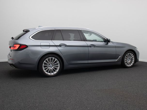 BMW 530 Touring xDrive 215 kW image number 10