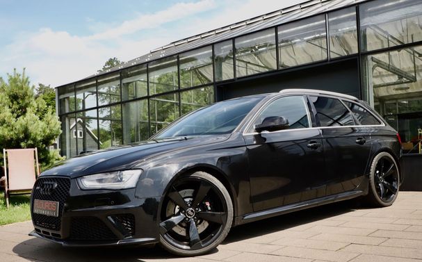 Audi RS4 4.2 FSI quattro S tronic Avant 331 kW image number 1