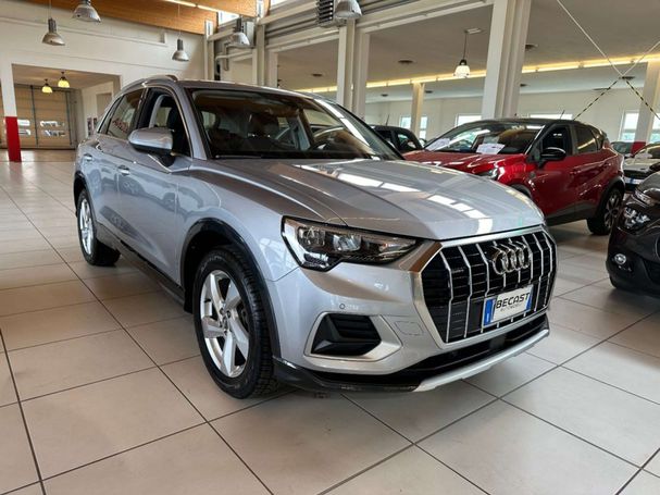 Audi Q3 35 TDI quattro S tronic Advanced Business 110 kW image number 2