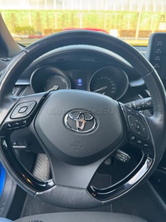 Toyota C-HR 1.8 Hybrid 90 kW image number 12