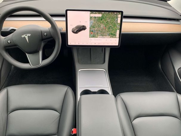 Tesla Model 3 60 208 kW image number 5