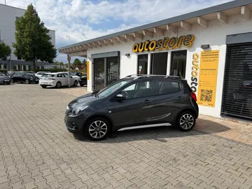 Car image 25