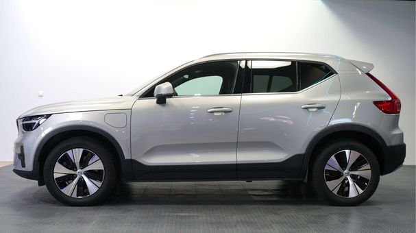 Volvo XC40 Recharge T4 155 kW image number 2