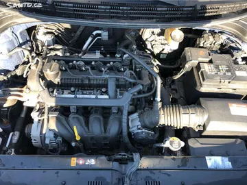Car image 29