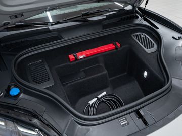 Car image 47