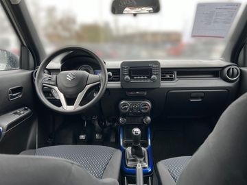 Car image 10