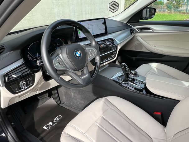 BMW 530 e 215 kW image number 4