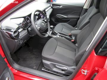 Car image 11