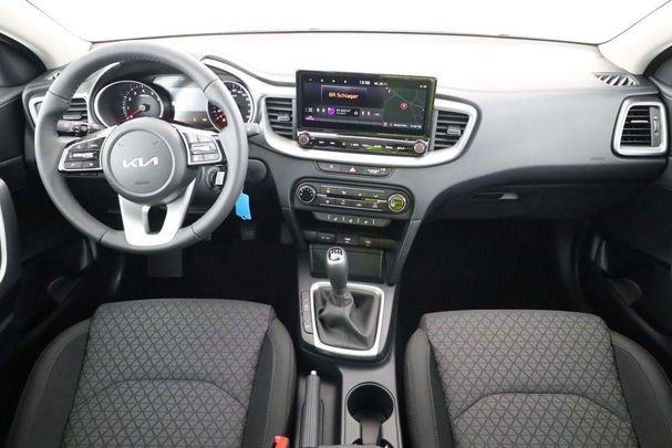 Kia Ceed 1.0 T-GDi 74 kW image number 4