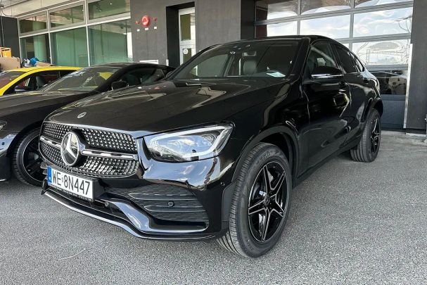 Mercedes-Benz GLC 300 e 235 kW image number 17