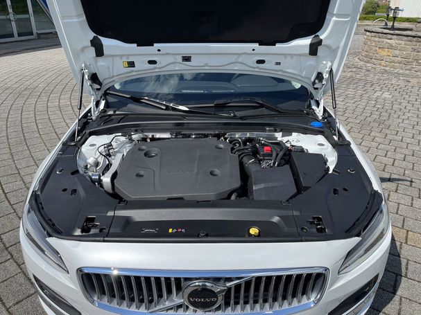 Volvo V90 B4 Plus 145 kW image number 18