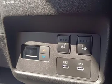 Car image 41