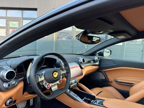 Ferrari GTC4Lusso T 449 kW image number 16