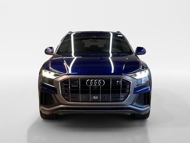 Audi Q8 55 TFSI S-line 250 kW image number 2