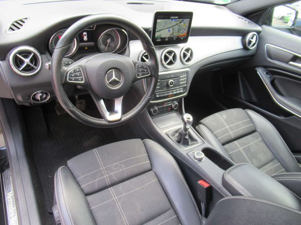 Mercedes-Benz GLA 180 90 kW image number 12