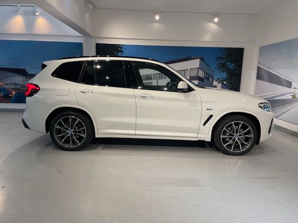 BMW X3e M xDrive 215 kW image number 12