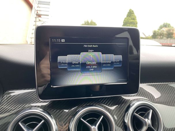 Mercedes-Benz GLA 250 155 kW image number 30