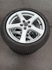 Car image 21
