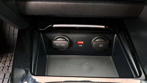 Car image 31