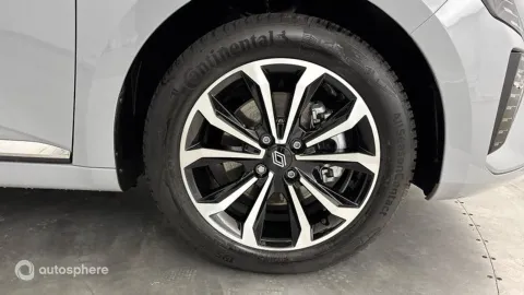Car image 20