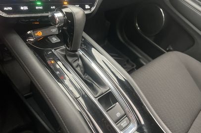 Car image 21