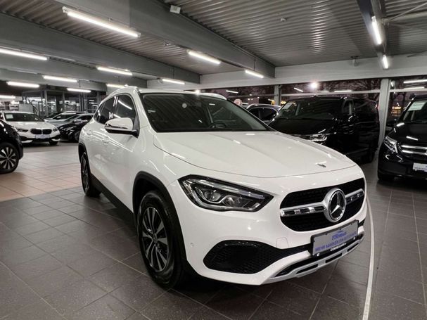 Mercedes-Benz GLA 250 e 160 kW image number 2