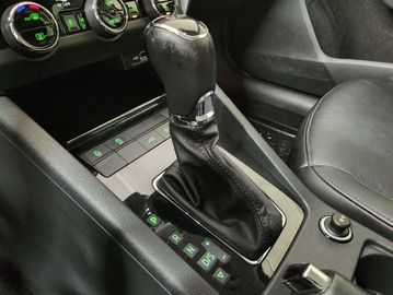 Car image 33