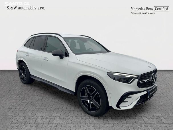 Mercedes-Benz GLC 300 de 4Matic 245 kW image number 2