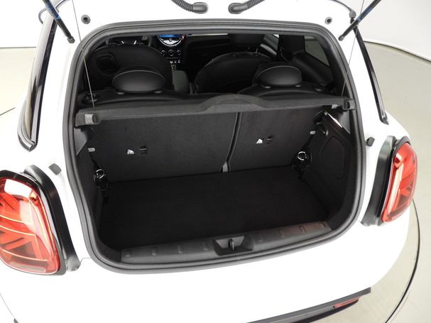 Mini Cooper SE Electric 135 kW image number 9