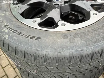 Car image 21