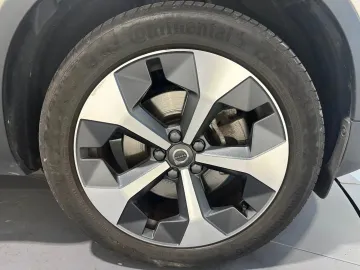 Car image 37