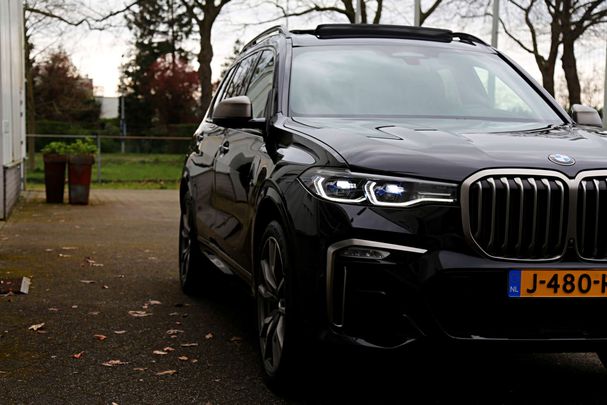 BMW X7 M50d xDrive 294 kW image number 31