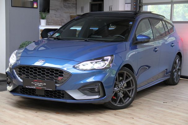 Ford Focus ST 206 kW image number 16