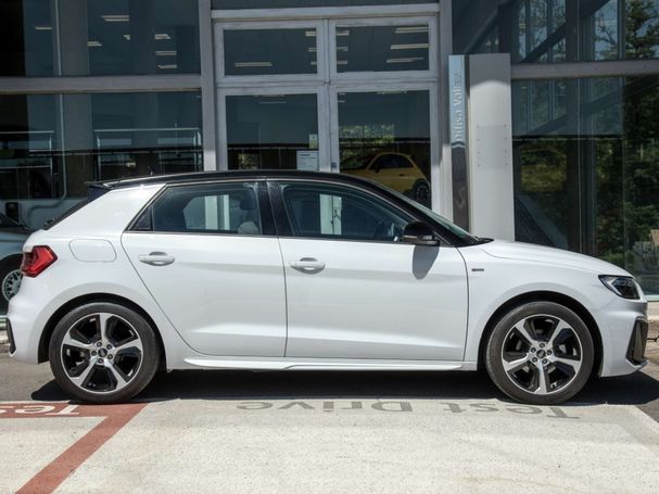 Audi A1 1.0 TFSI Sportback 81 kW image number 3