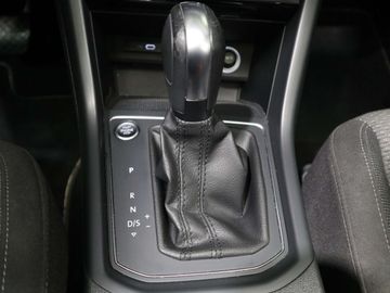 Car image 36