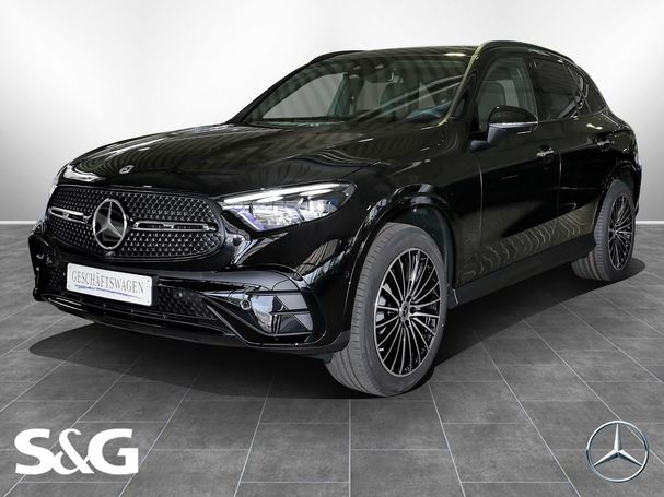 Mercedes-Benz GLC 300 de AMG 245 kW image number 13