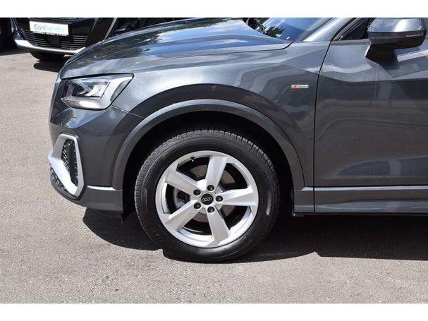 Audi Q2 35 TFSI S-line 110 kW image number 5