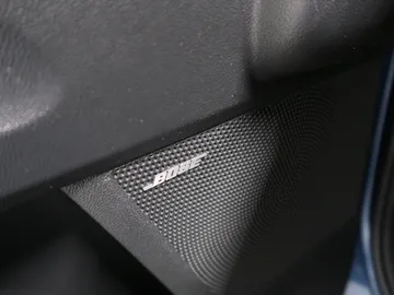Car image 38