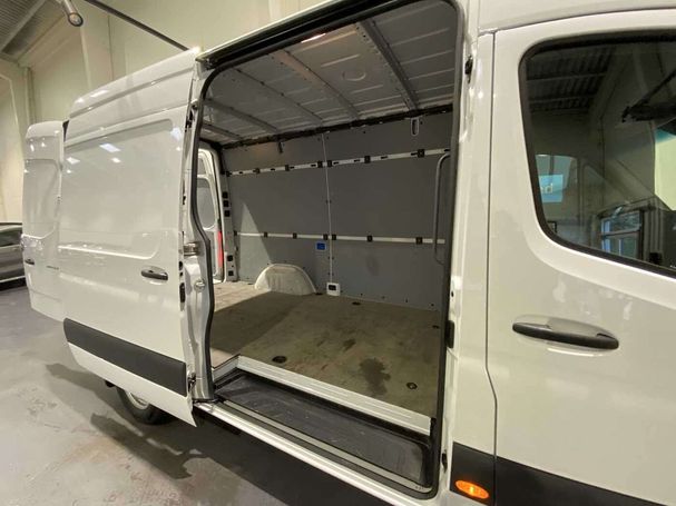 Mercedes-Benz Sprinter 319 CDI RWD 140 kW image number 17